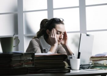 Професійне вигорання: ознаки і як відновитися